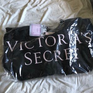 Victoria’s Secret tote